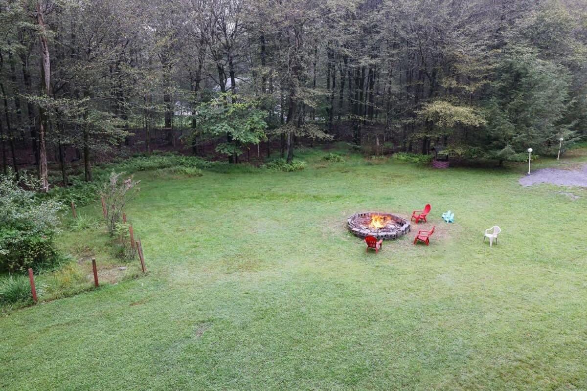 Relax In Blakeslee - Spacious 5Br Home With Bbq Buitenkant foto
