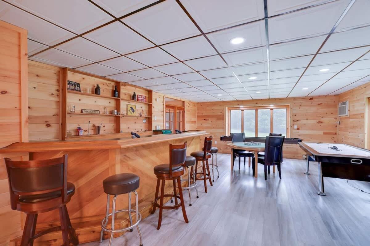 Relax In Blakeslee - Spacious 5Br Home With Bbq Buitenkant foto