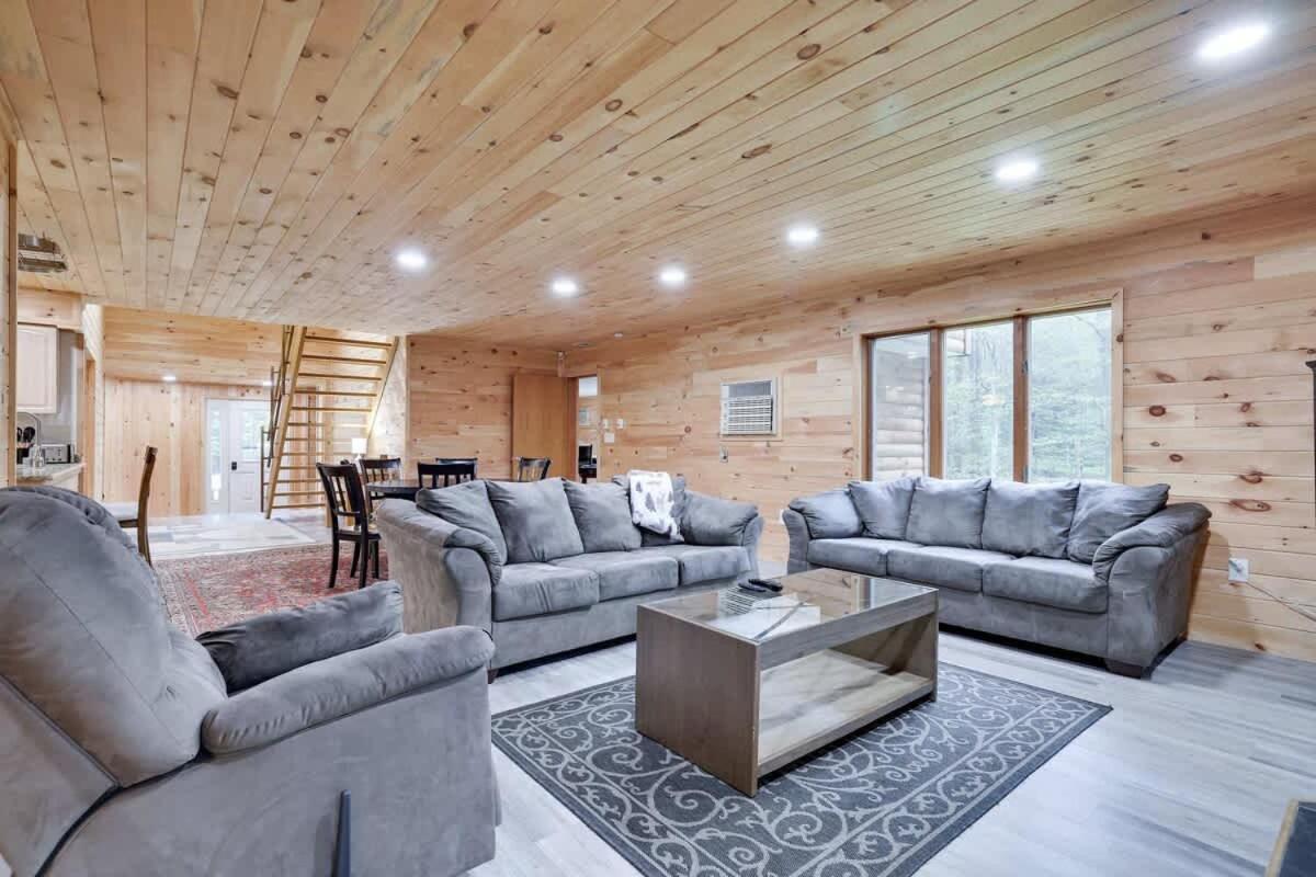 Relax In Blakeslee - Spacious 5Br Home With Bbq Buitenkant foto